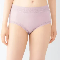 Women's Lyocell High-Rise Shorts with Lace