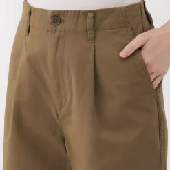 Women's Slub Yarn Chino Darted Shorts
