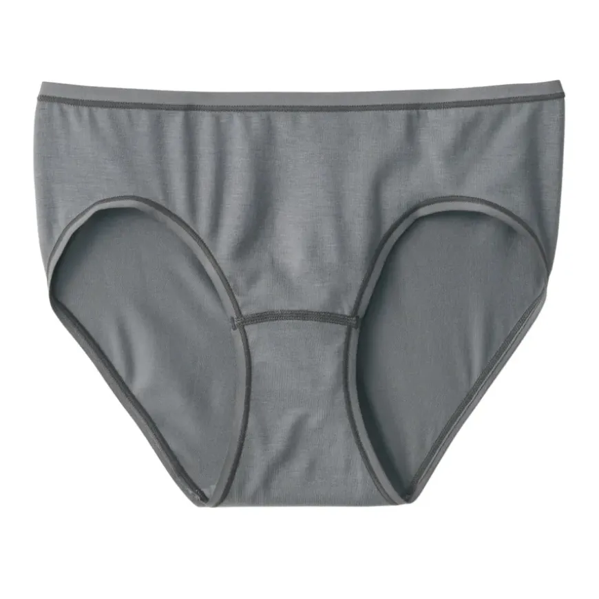 Women's Smooth Low-Rise Shorts