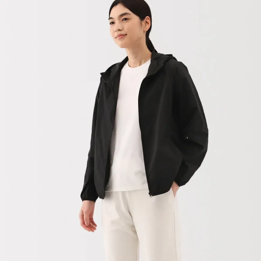 Women's Water Repellent Pocket-Sized Jacket
