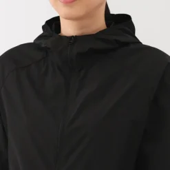 Women's Water Repellent Pocket-Sized Jacket