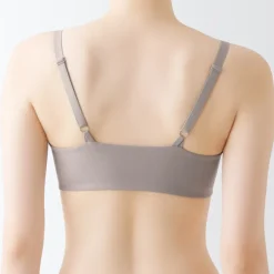 Women's Wireless Molded Bra with No Hooks