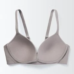 Women's Wireless Molded Bra with No Hooks