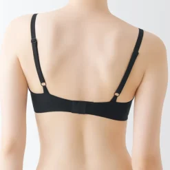 Women's Wireless Molded Bra